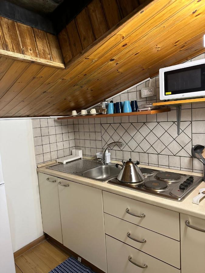 Appartement La Mansarda Di Melo à Catane Extérieur photo